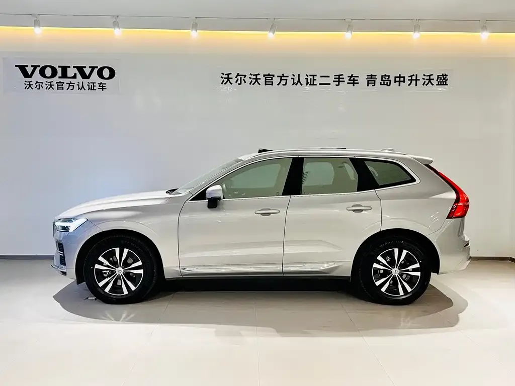 Volvo XC60 — фото 2