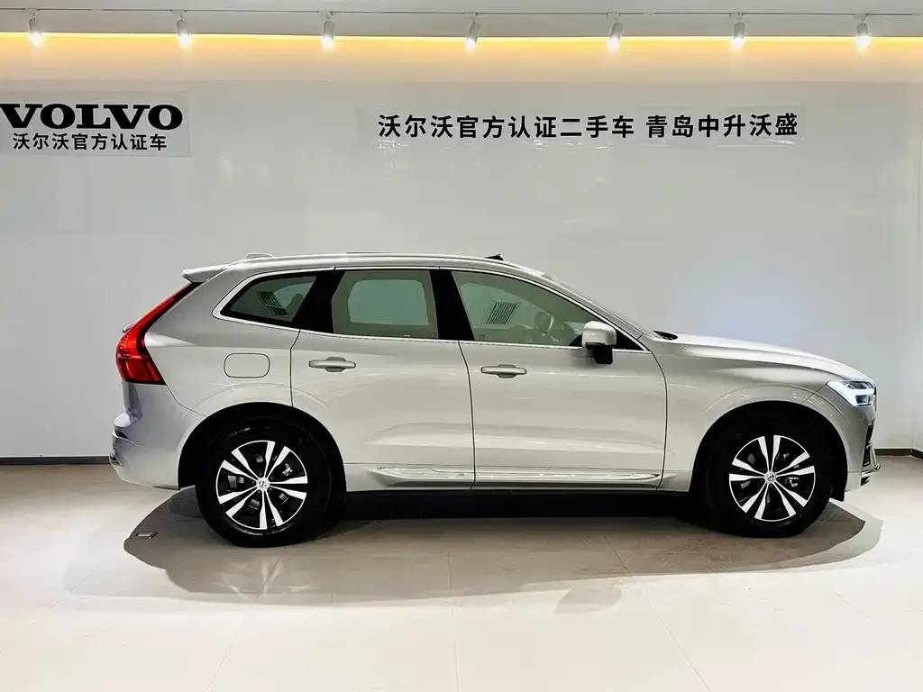 Volvo XC60 — фото 4