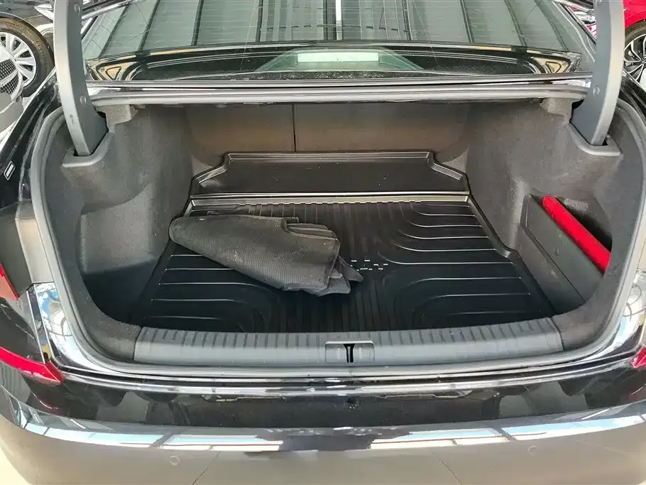 Volkswagen Passat — фото 3