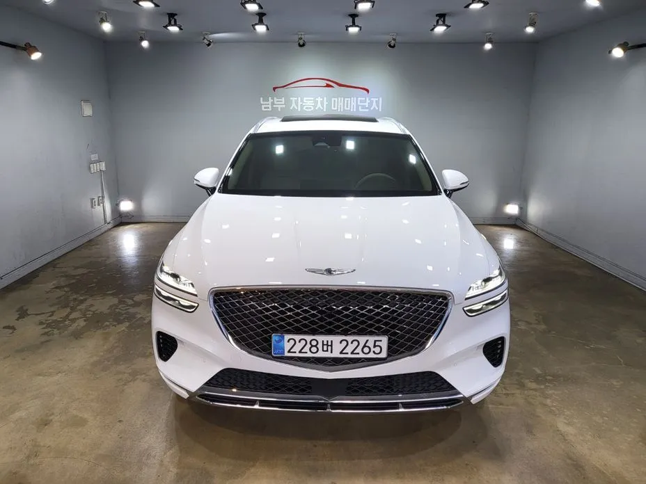 Genesis GV70 2023 из KR, фото 1