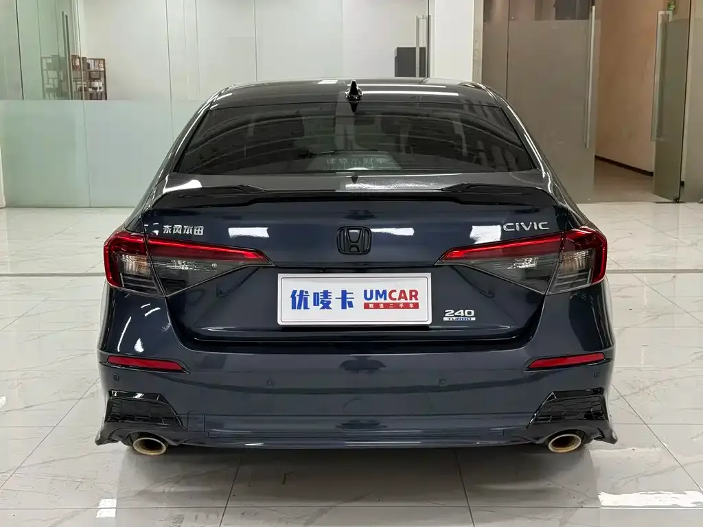 Honda Civic — фото 7