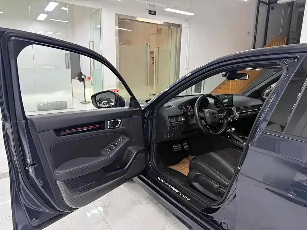 Honda Civic — фото 6