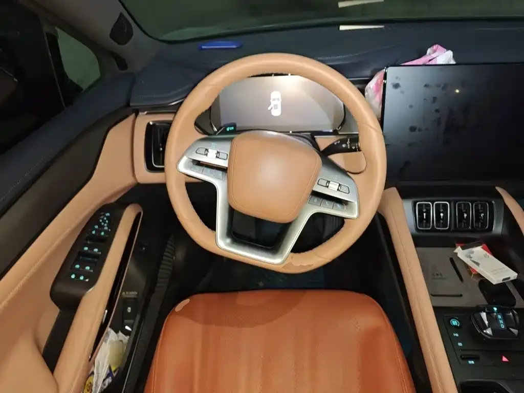BYD L EV 2025 из CN, фото 4