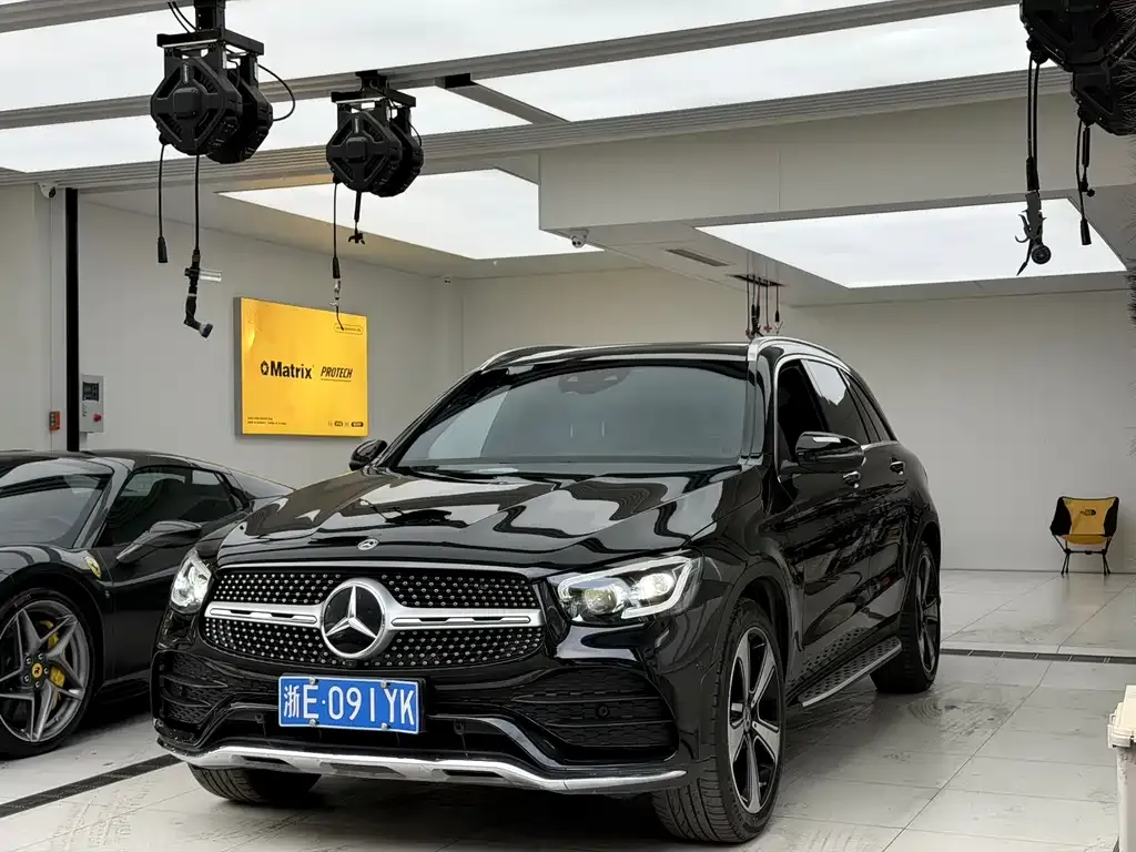 Mercedes-Benz GLC — фото 1