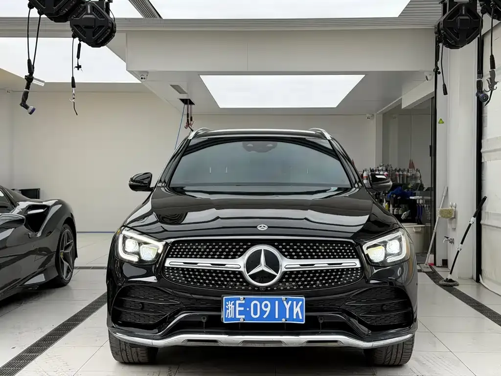 Mercedes-Benz GLC — фото 7