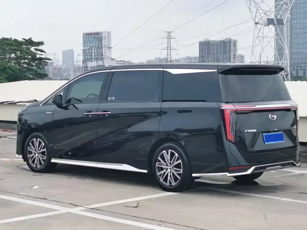 GAC Motor Trumpchi M8 — фото 2