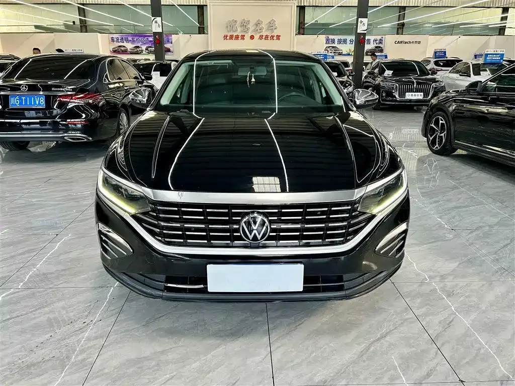 Volkswagen Passat — фото 7