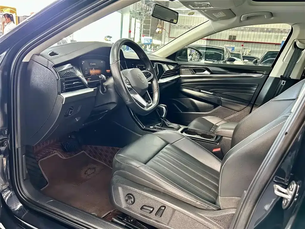 Volkswagen Passat — фото 10
