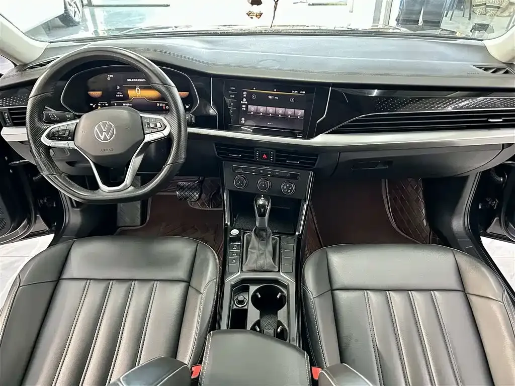 Volkswagen Passat — фото 4