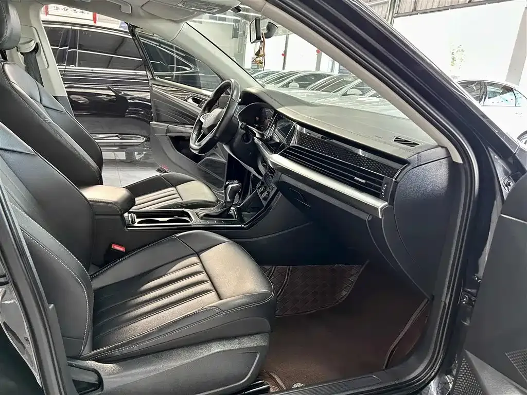 Volkswagen Passat — фото 3