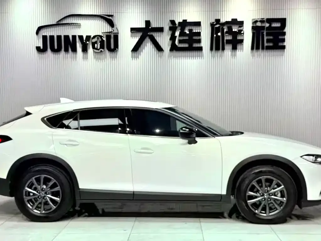 Mazda CX-4 — фото 7