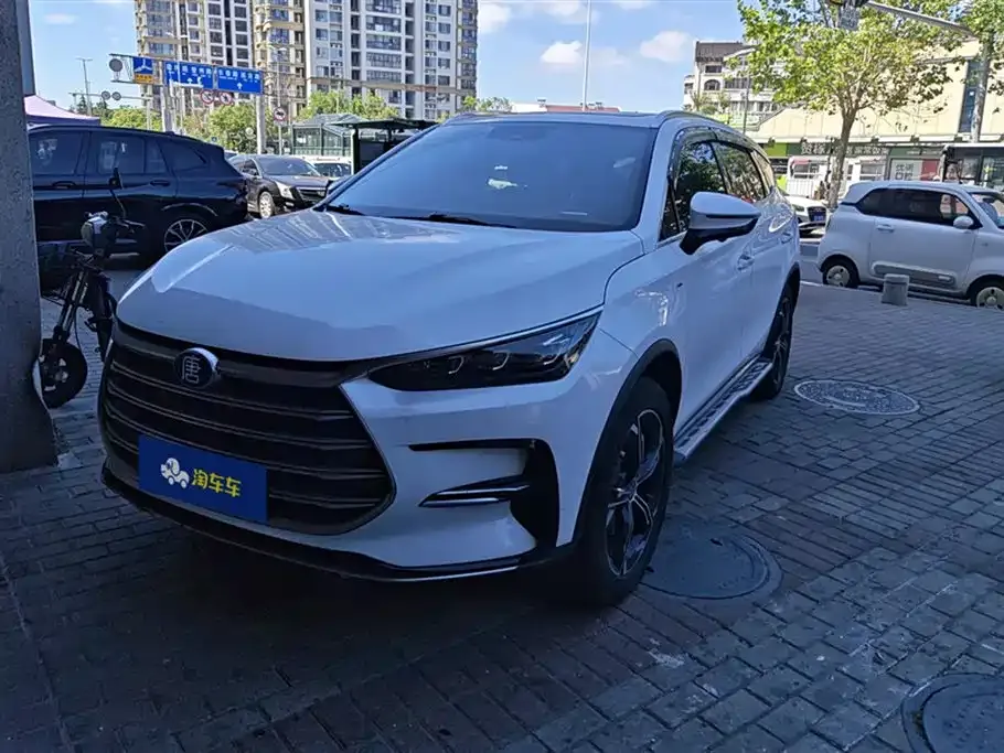 BYD Tang New Energy — фото 1