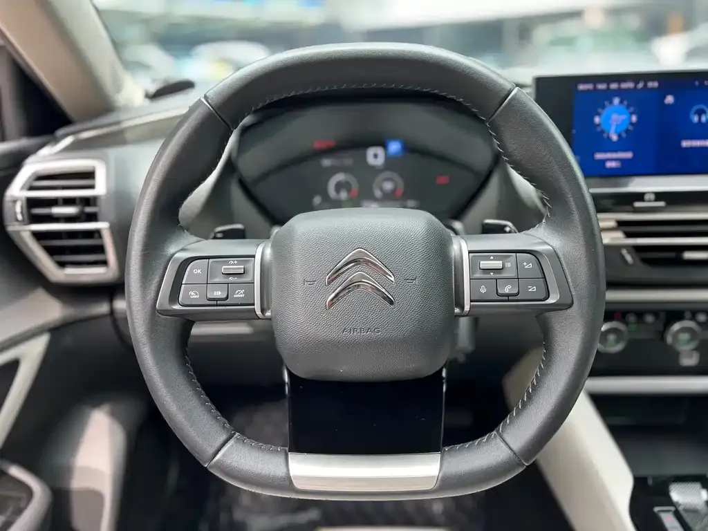 Citroen C5 X 2023 из CN, фото 2