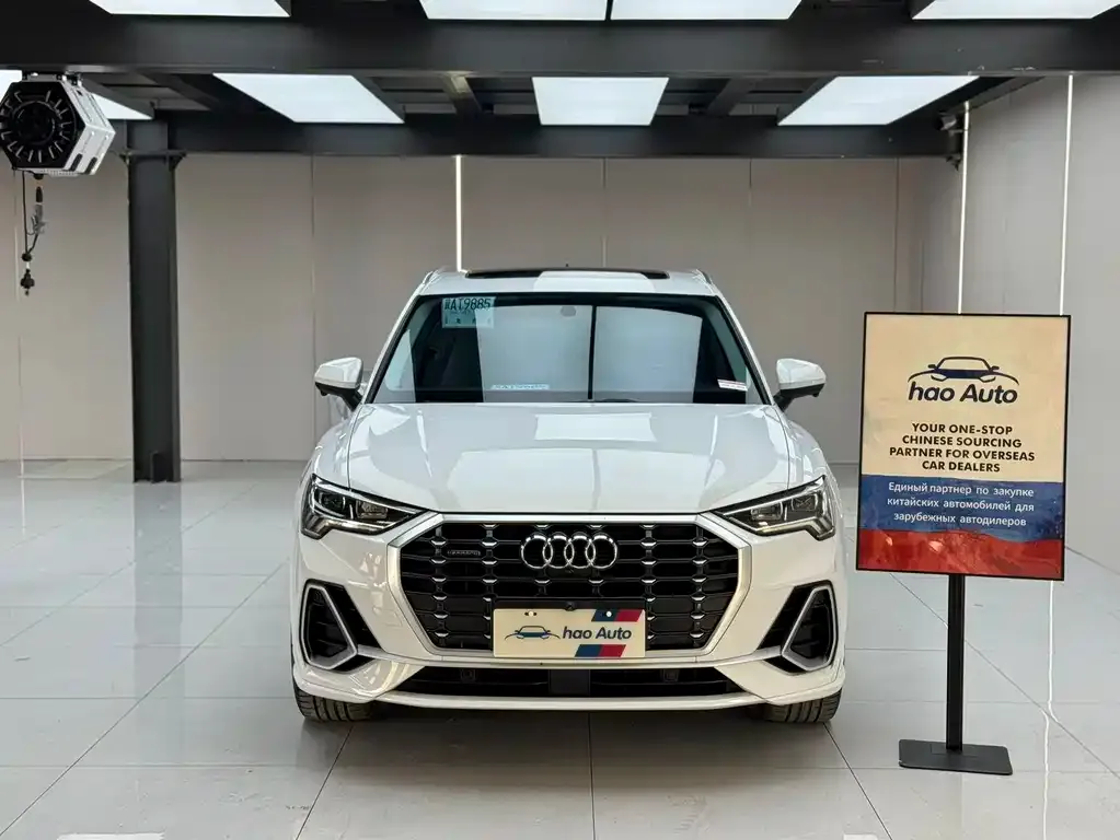 Audi Q3 2023 из CN, фото 9