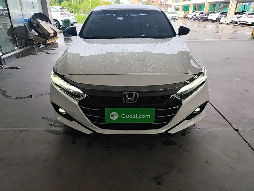Honda Accord — фото 3