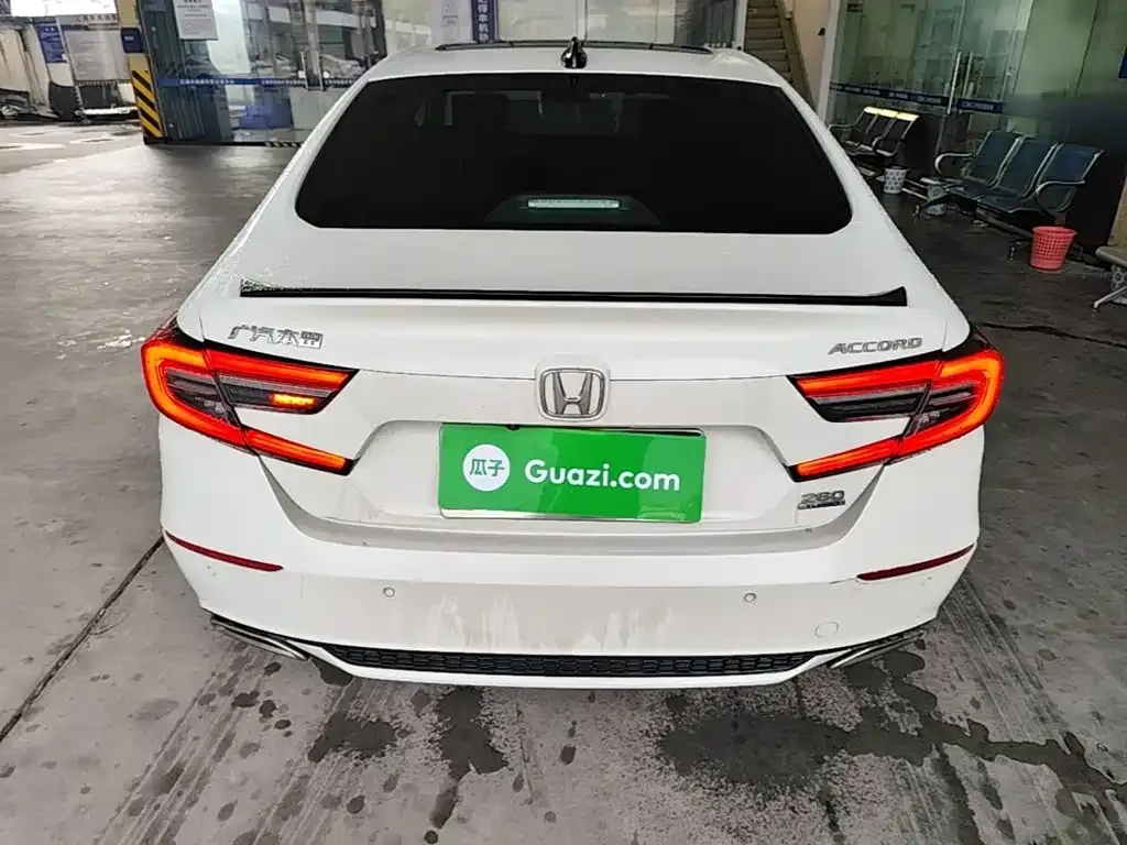 Honda Accord — фото 5