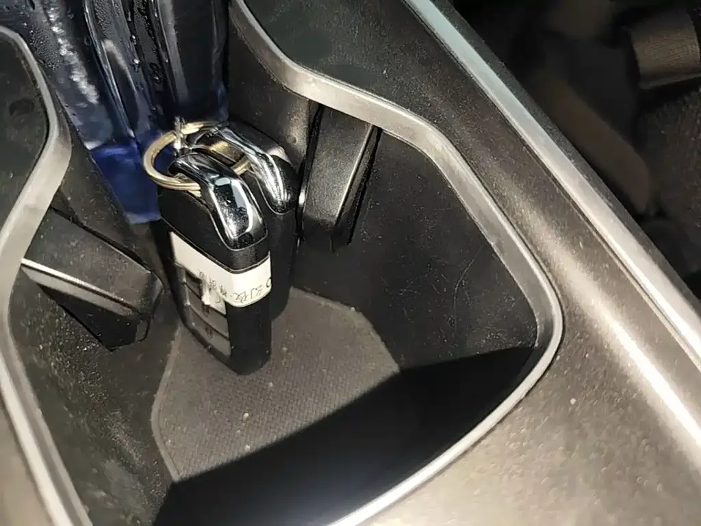 Honda Accord — фото 9