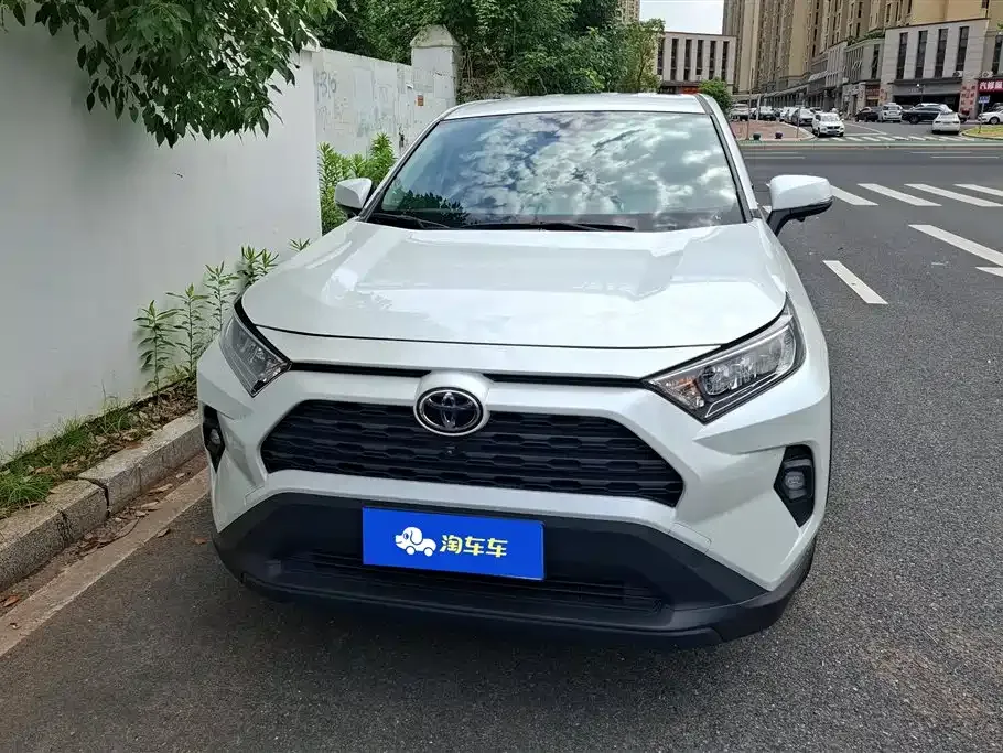 Toyota RAV4 2024 из CN, фото 7