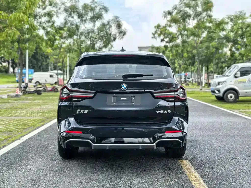 BMW iX3 2022 из CN, фото 8
