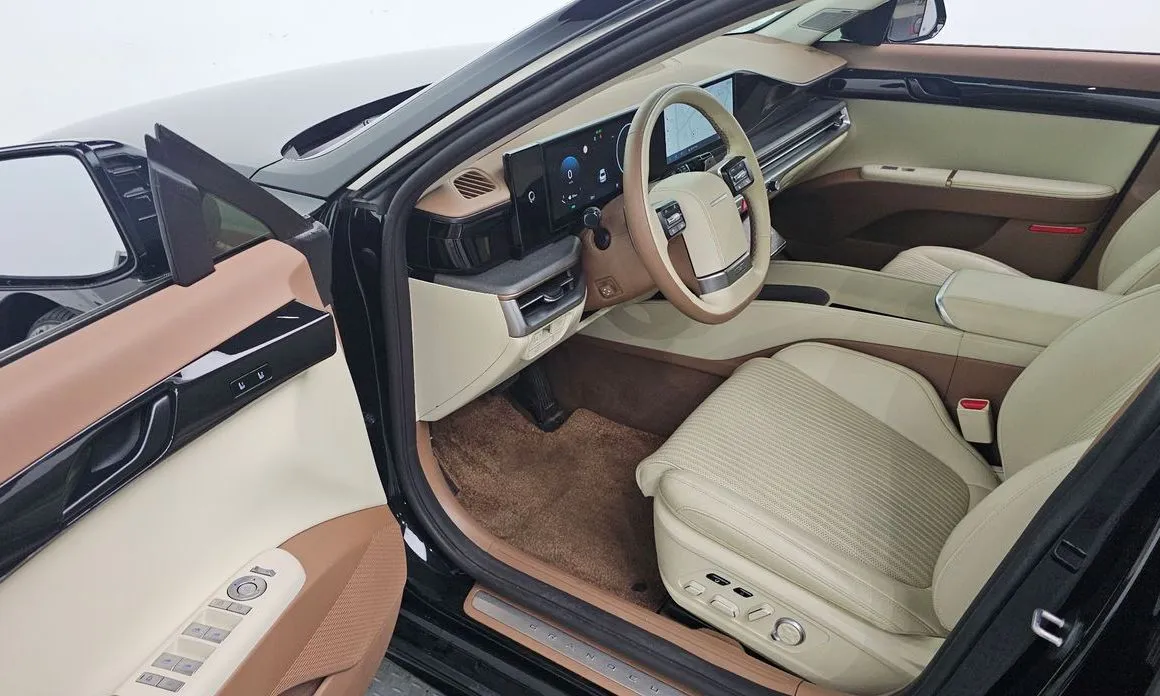 Hyundai Grandeur 2023 из KR, фото 7