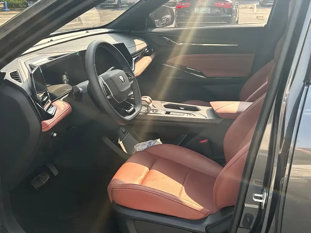 Changan X5 PLUS 2025 из CN, фото 5