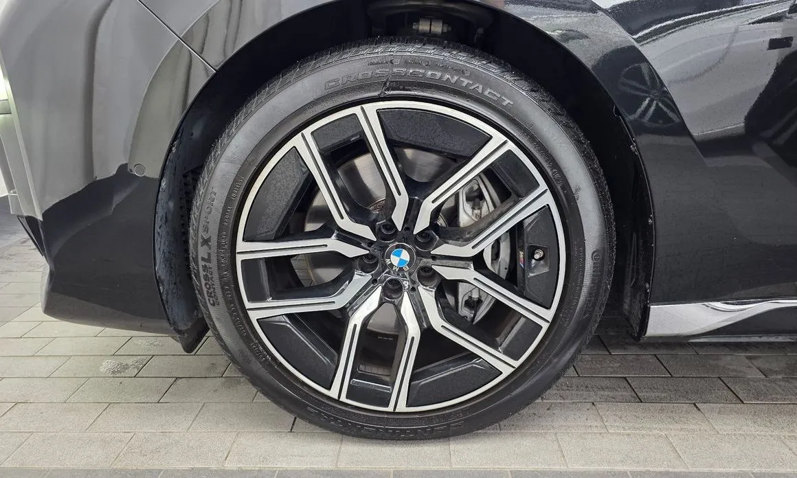 BMW 7-Series 2023 из KR, фото 9