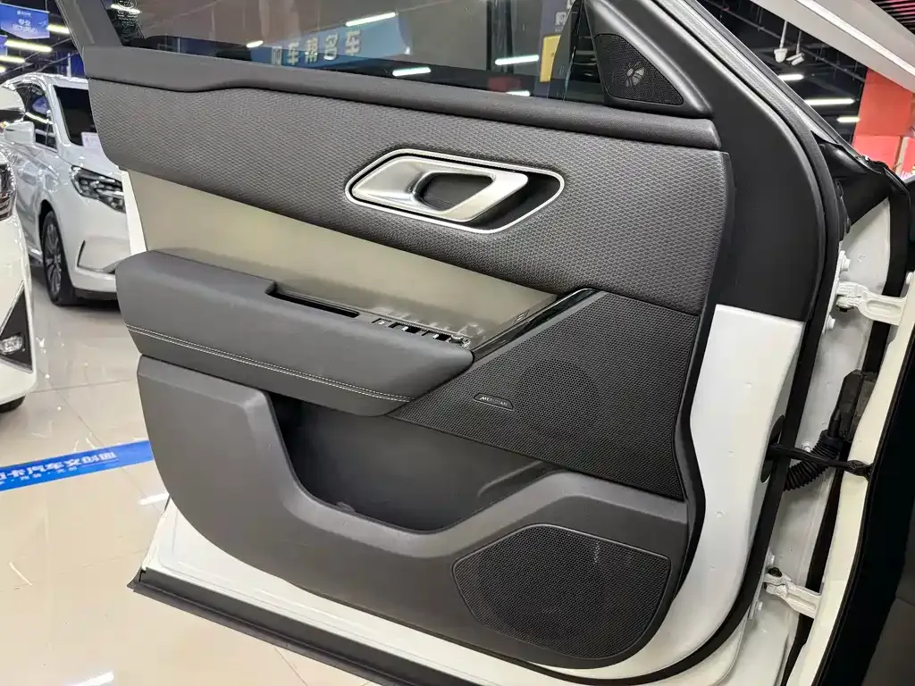 Land Rover Velar 2021 из CN, фото 8