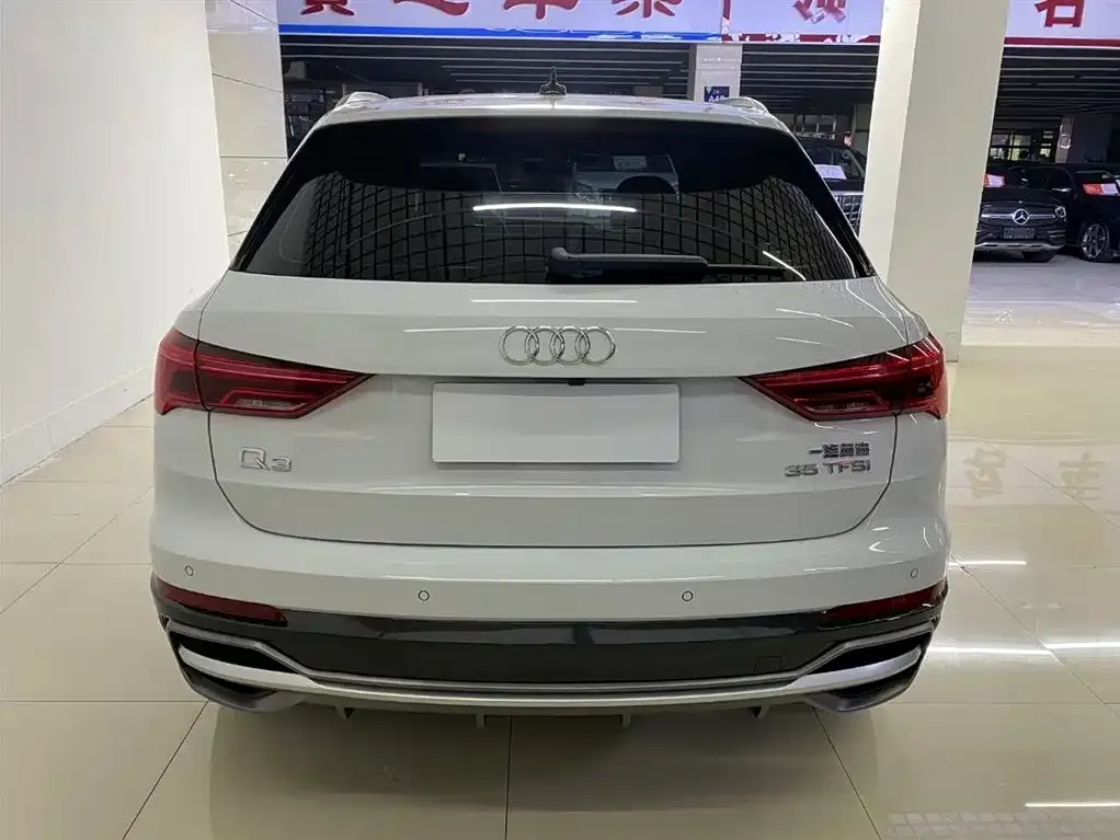 Audi Q3 — фото 2