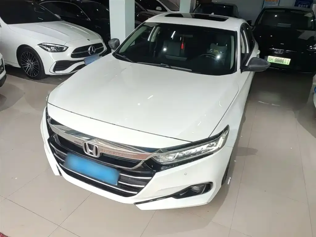 Honda Accord — фото 6