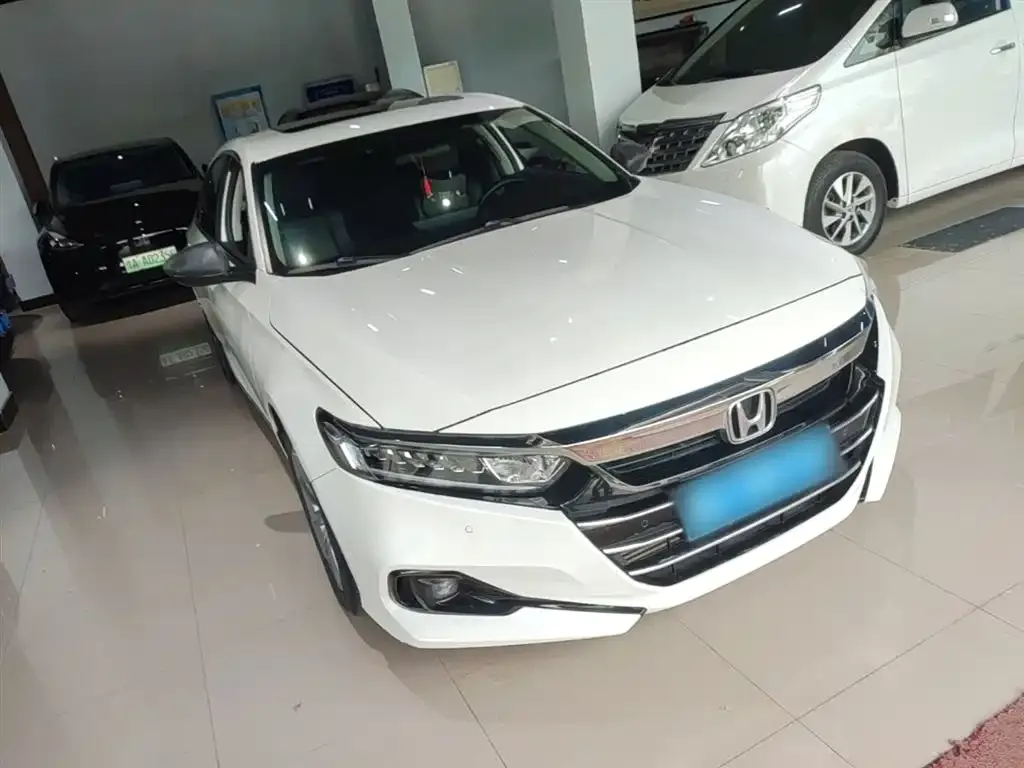 Honda Accord — фото 4