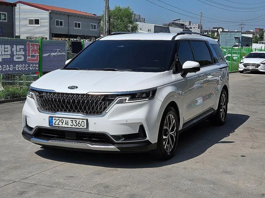 Kia Carnival 2021 из KR, фото 10