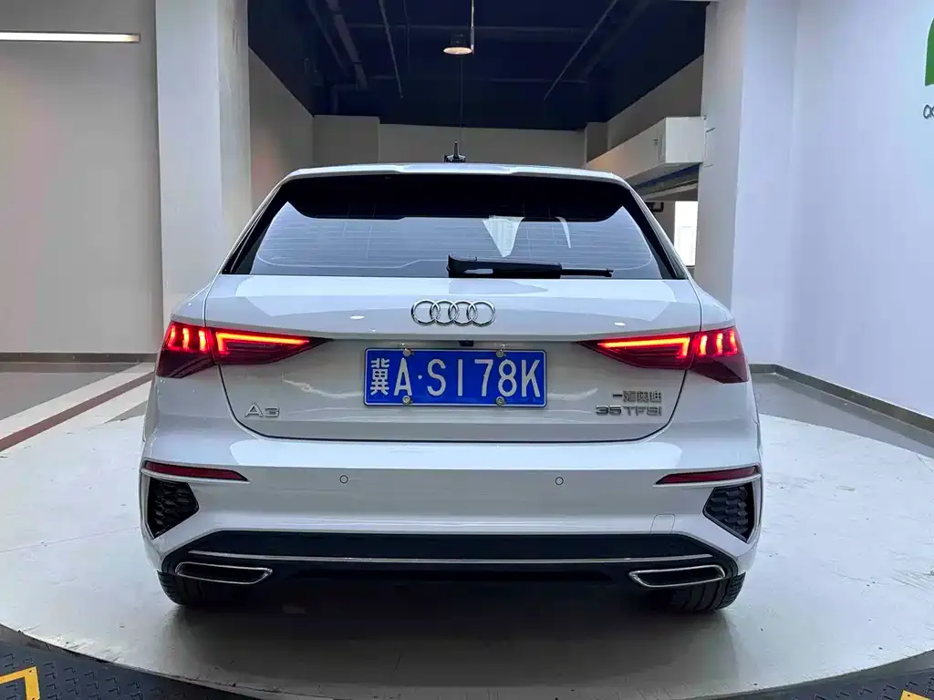 Audi A3 — фото 2