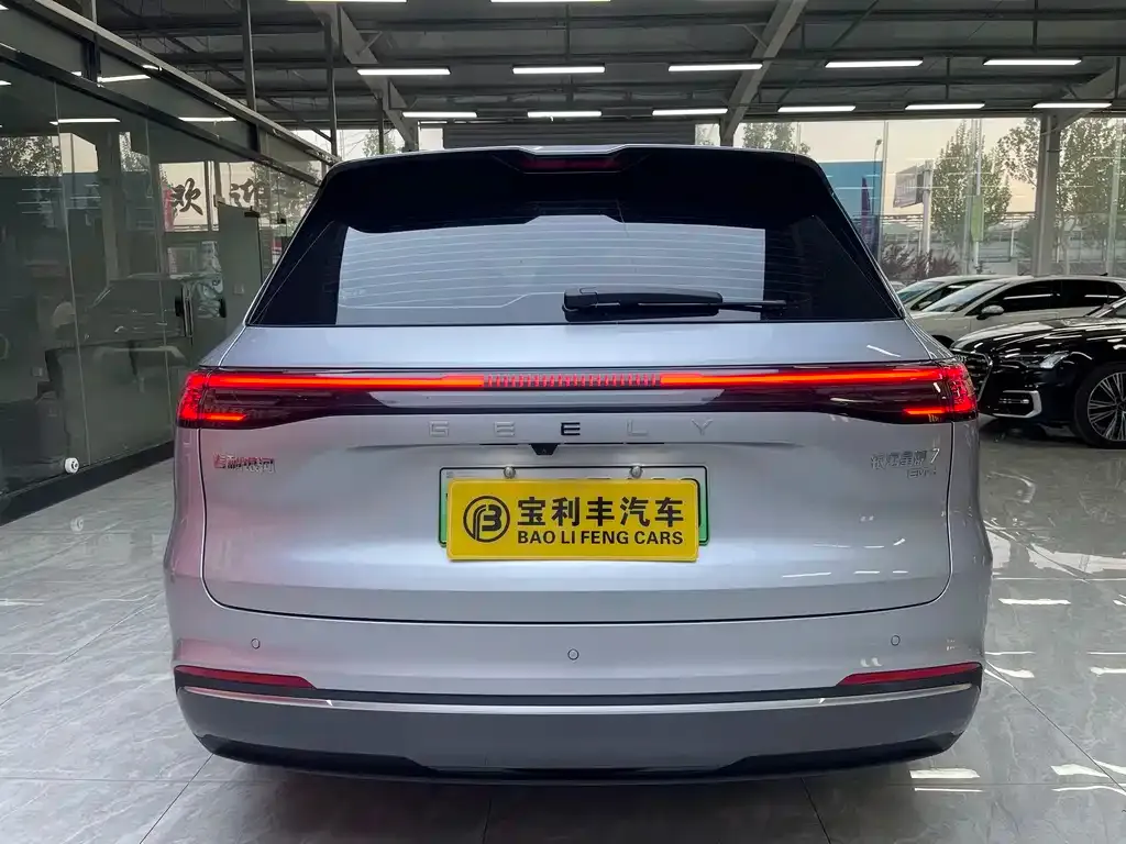 Geely Galaxy Xingjian 7 — фото 8