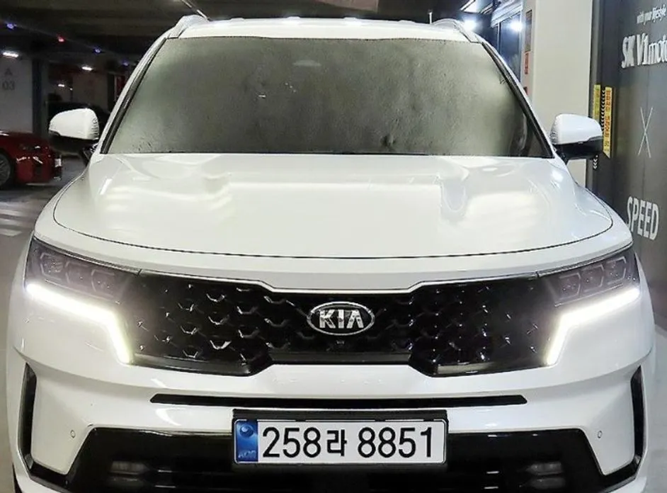 Kia Sorento — фото 5