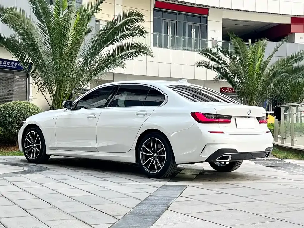 BMW 3 Series — фото 10