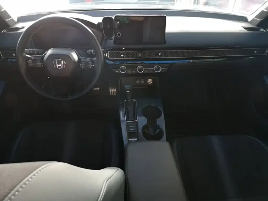 Honda Civic — фото 3
