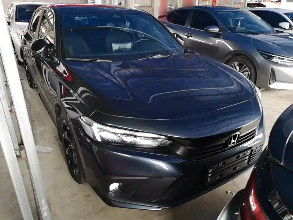 Honda Civic — фото 7