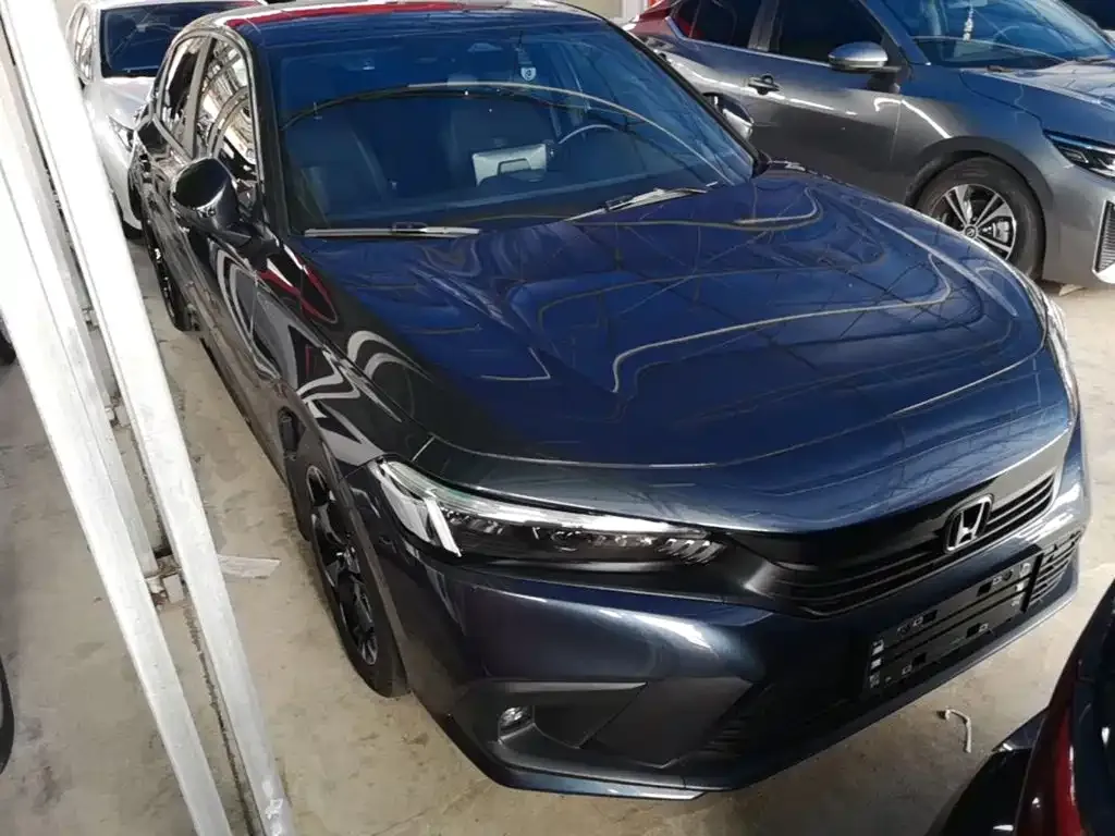 Honda Civic — фото 8