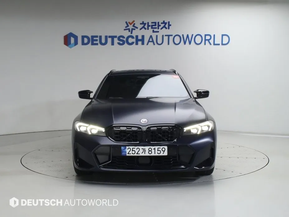 BMW 3-Series 2023 из KR, фото 2
