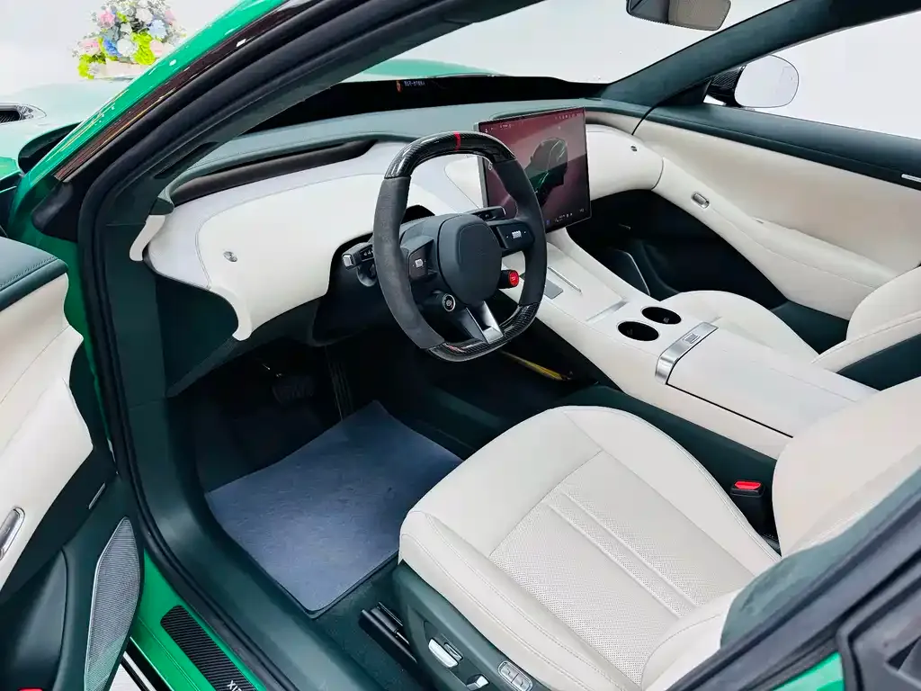 Xiaomi YU7 — фото 7