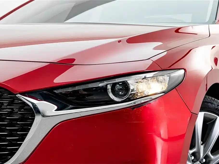 Mazda 3 Axela 2022 из CN, фото 2