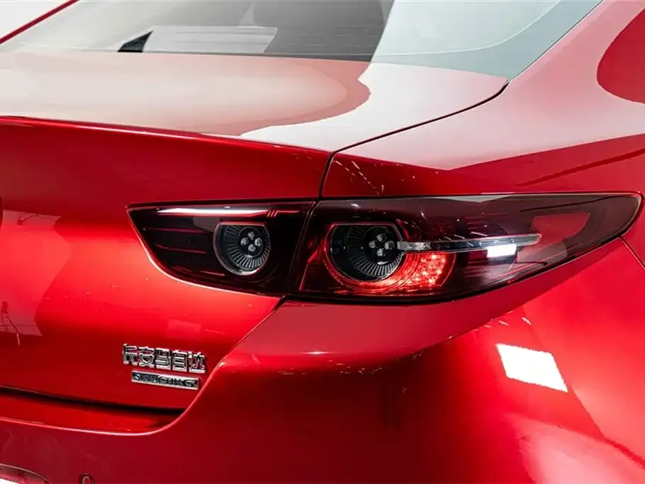 Mazda 3 Axela 2022 из CN, фото 5