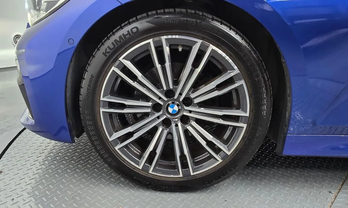 BMW 3-Series 2021 из KR, фото 6