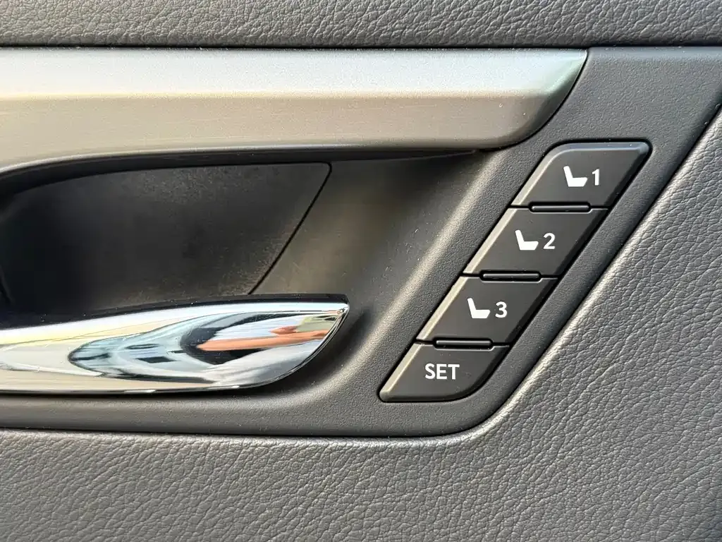 Lexus RX — фото 10