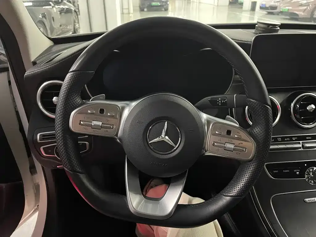 Mercedes-Benz C-Class — фото 10