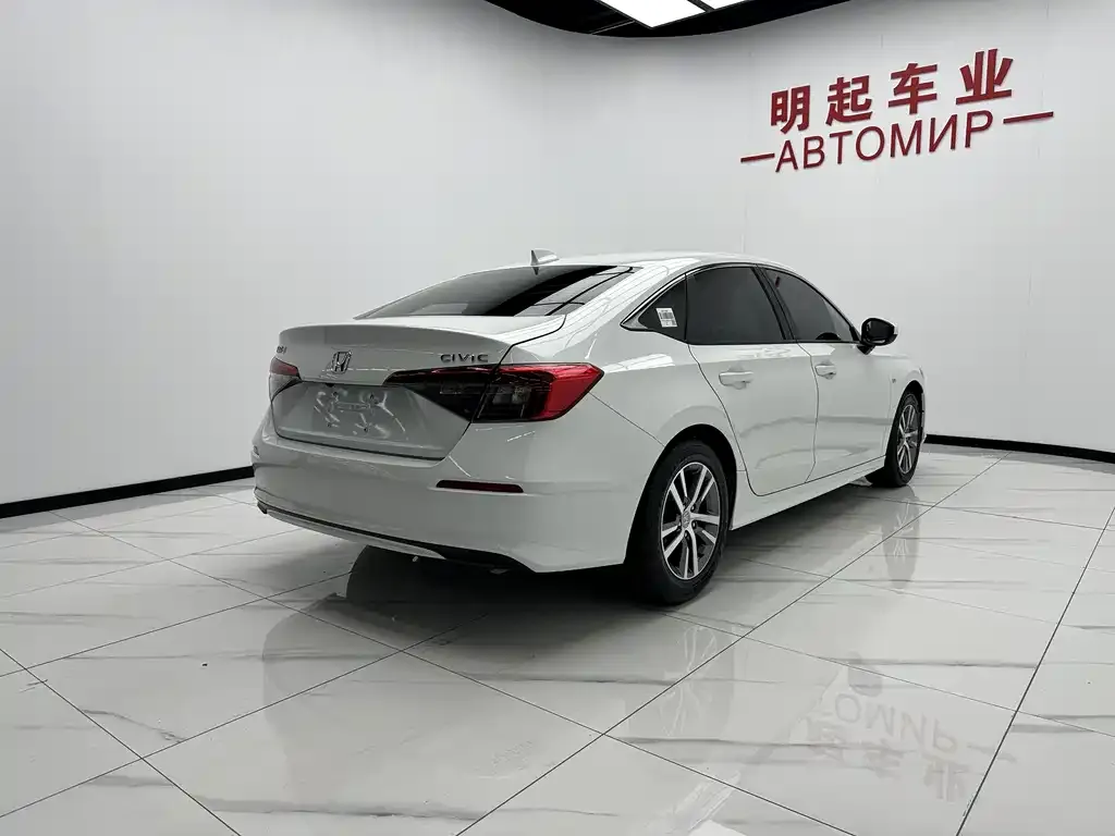 Honda Civic — фото 2