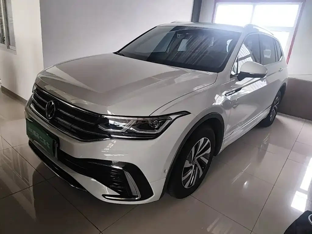 Volkswagen 途观L插电混动 — фото 1
