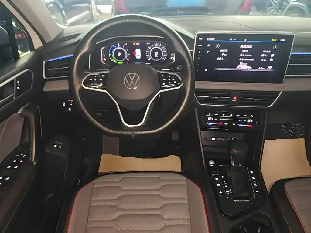 Volkswagen 途观L插电混动 — фото 4