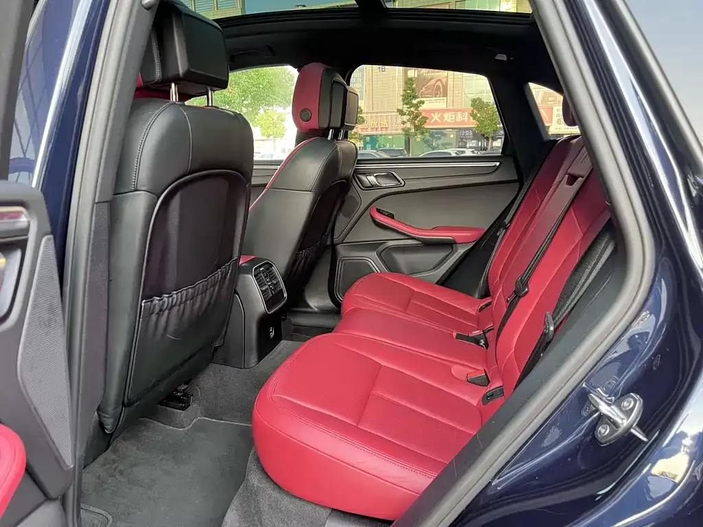 Porsche Macan 2022 из CN, фото 2