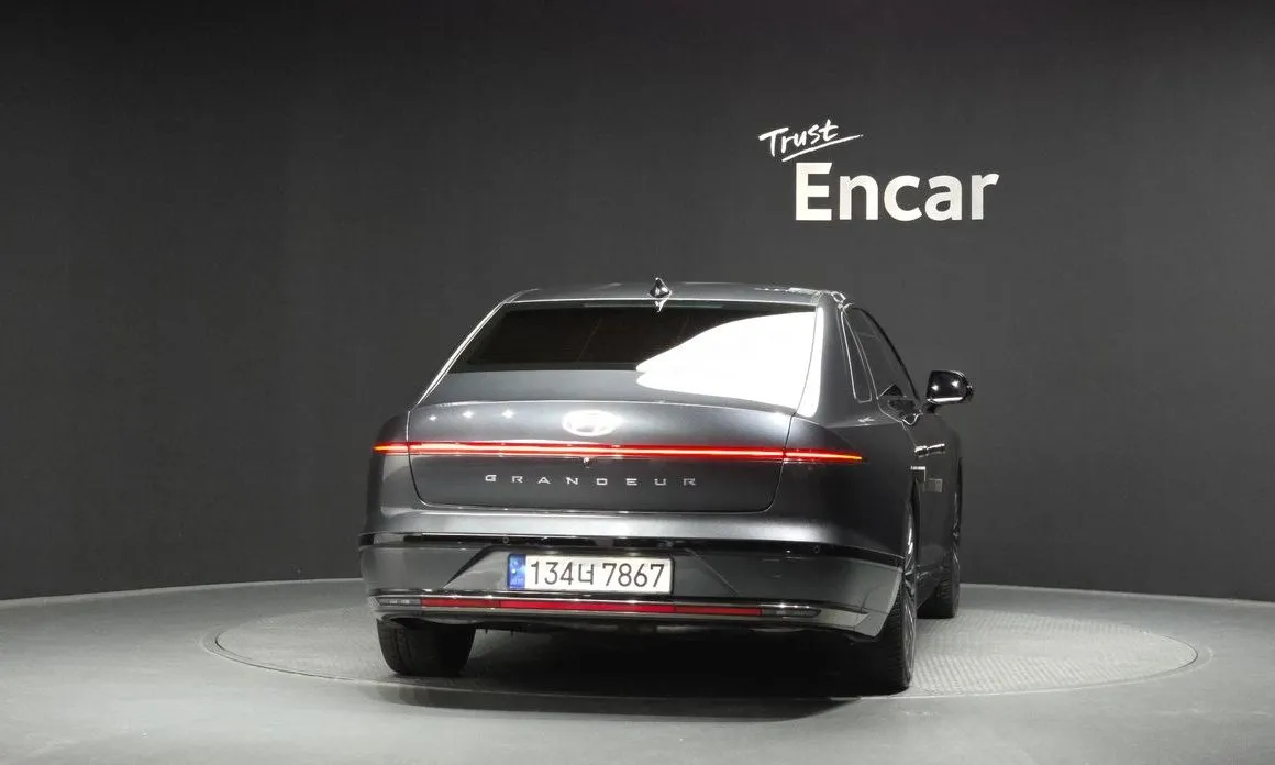 Hyundai Grandeur 2023 из KR, фото 2